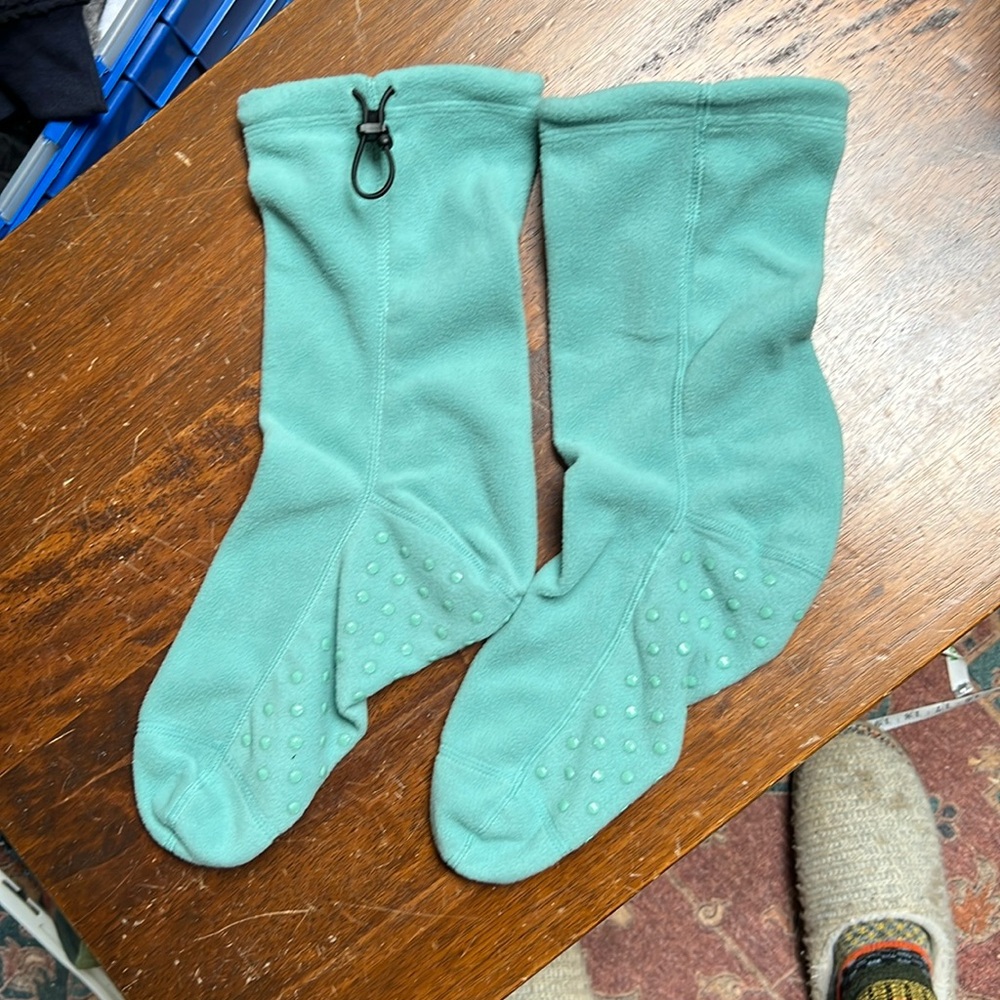 Lands end slipper socks